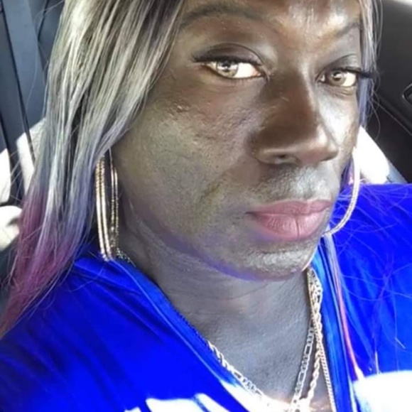 Meet your Posher, Robert - Picture 1 of 1